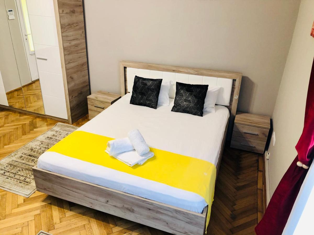 Ultra-Central Apartment Just In Union Squere Тимишоара Экстерьер фото